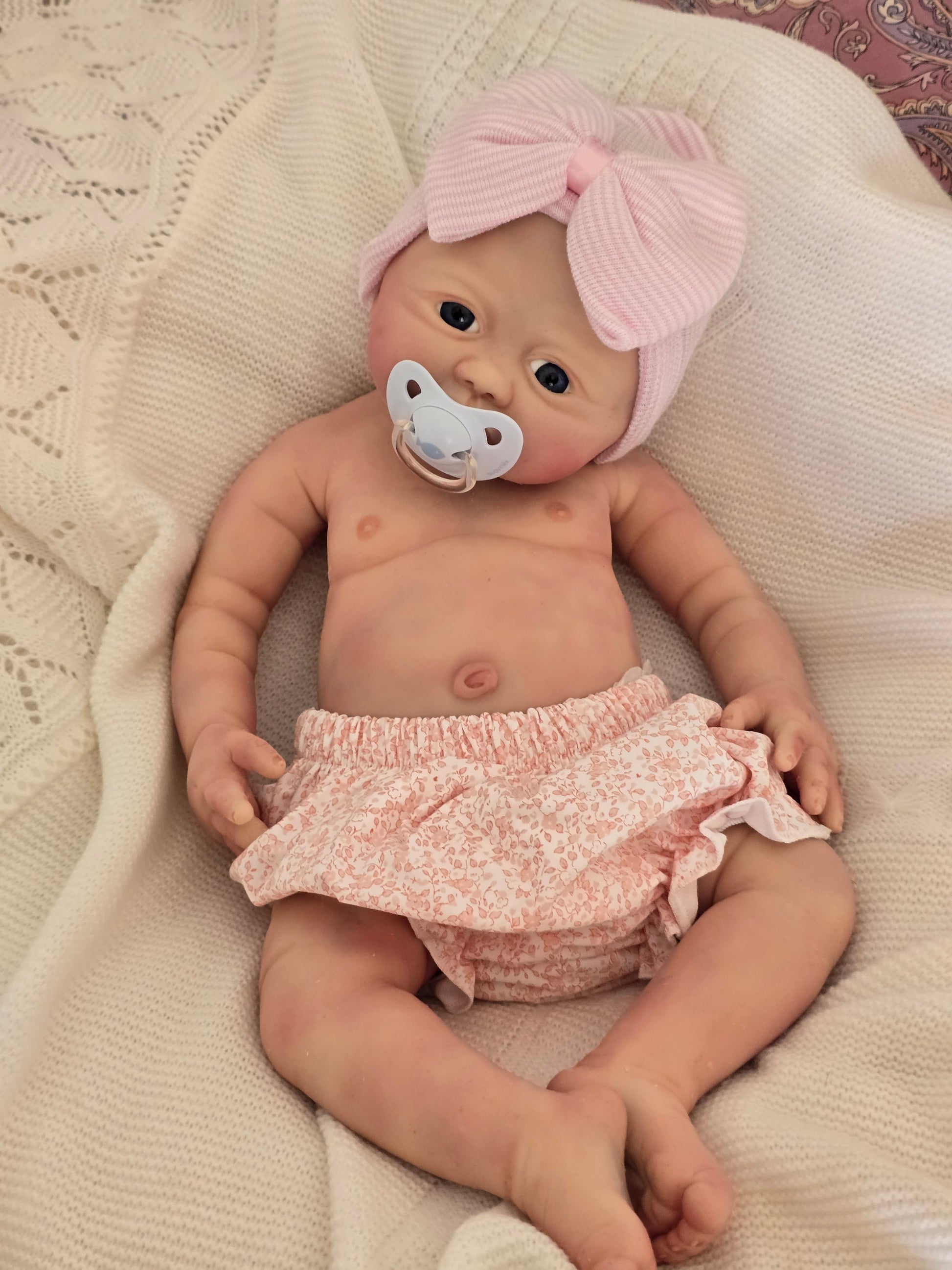 Bebé de silicona June